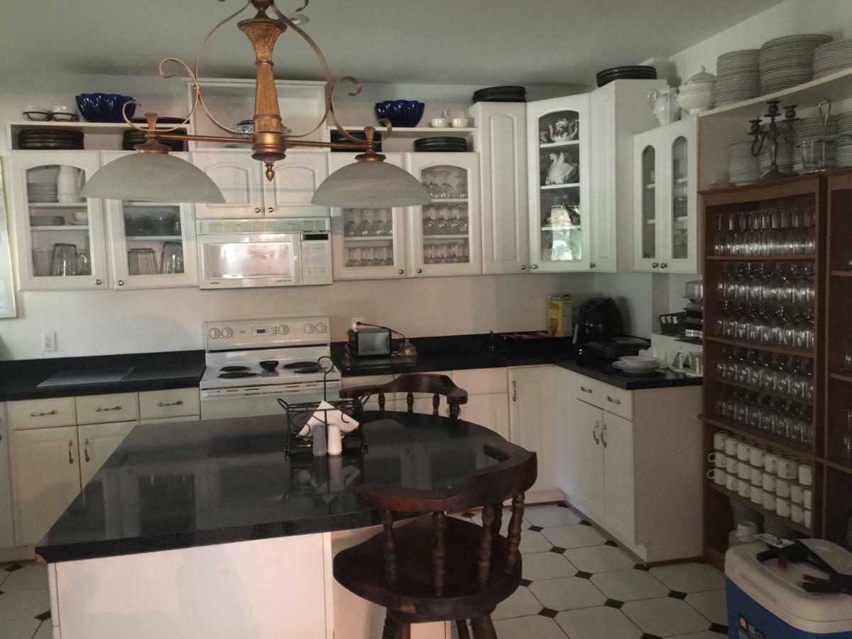 Rosewood Manor Bed & Breakfast Port Tobacco Экстерьер фото